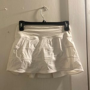 Lulu lemon tennis skirt